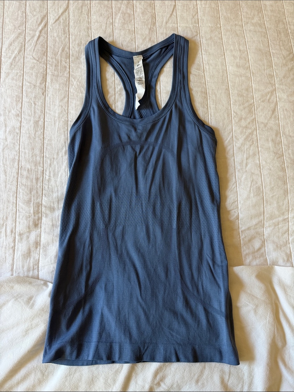 lulu swiftly tech racer back